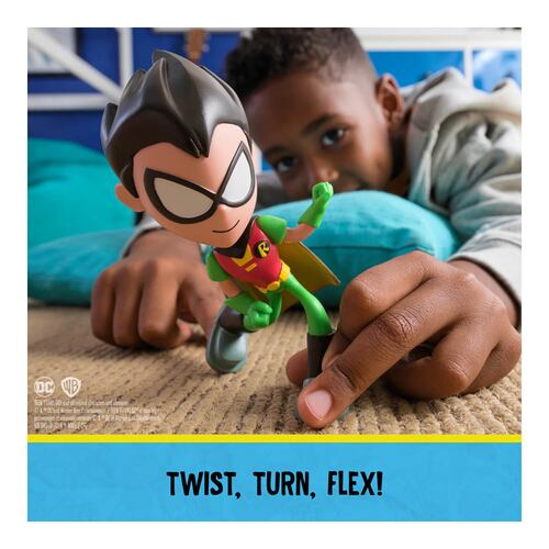 Figura de Acción Twisty Titans Robin de 6in TEEN TITANS GO