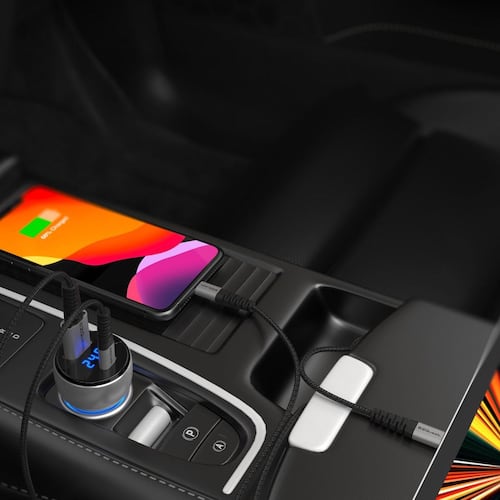 Cargador de Auto Ezquest con Pantalla Dual USB A USB C UltimatePower 66W