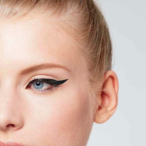 Delineador de Ojos Flash Cat Eye L'Oréal Paris