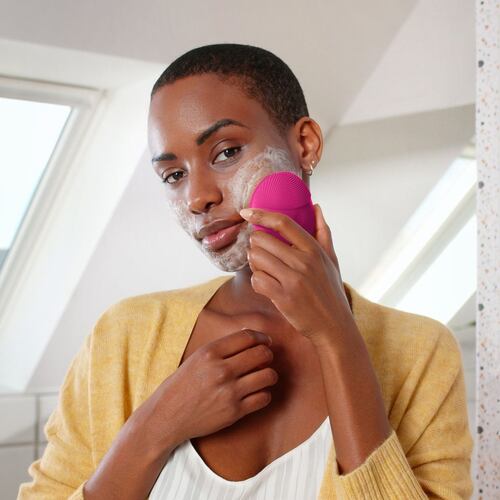 Cepillo Facial Foreo Luna mini 3 Fuchsia