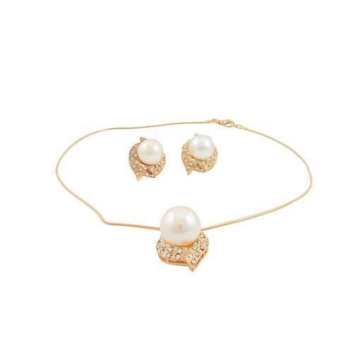 Set de Collar y Aretes Oro Acero Lulu