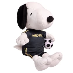 peanuts-peluche-edicion-especial-2026-soccer-20-in-negro