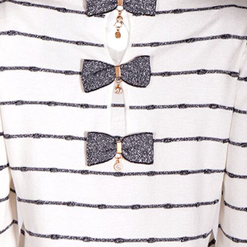 Sweater con moño Philosophy jr talla chica color blanco combinado modelo HL1935