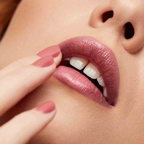 Labial Super Lustrous Glass Shine GMauve Revlon