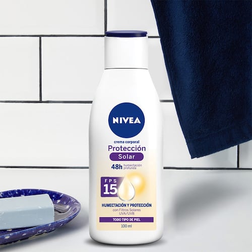 Crema Corporal Humectante con Vitamina E y Aloe, Protección UV Fps15, 48 horas Humectación Profunda, 100 ml