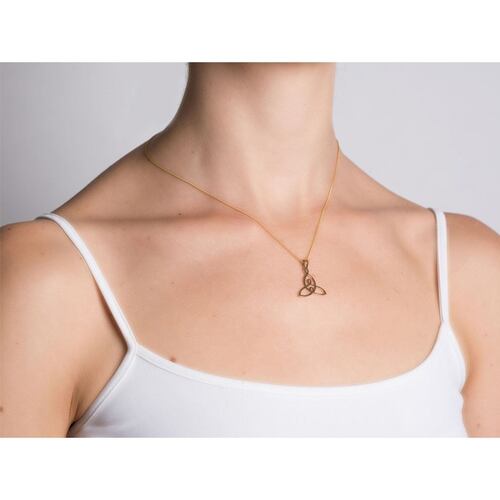 Collar Símbolo de la Familia Plata .925 Baño Oro 24K Armario Joyería