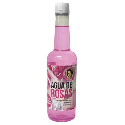 Agua de rosas