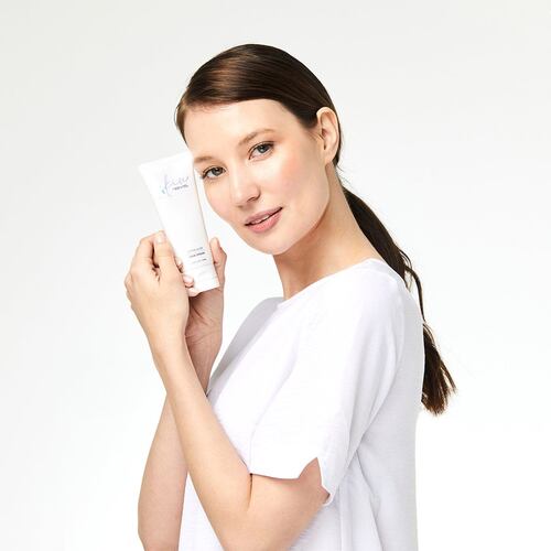 BYS EXTRA GLOW FACE CREAM
