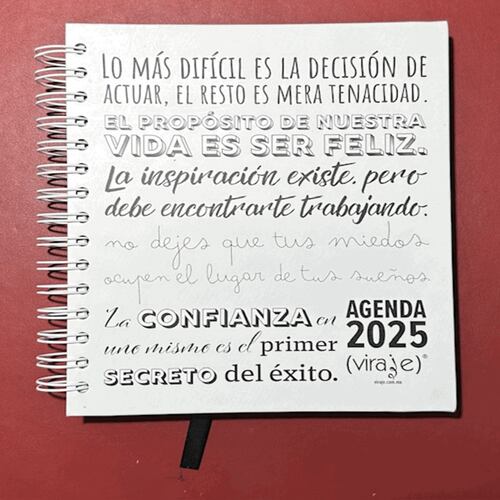 Agenda con Espiral 2025 Blanco Viraje