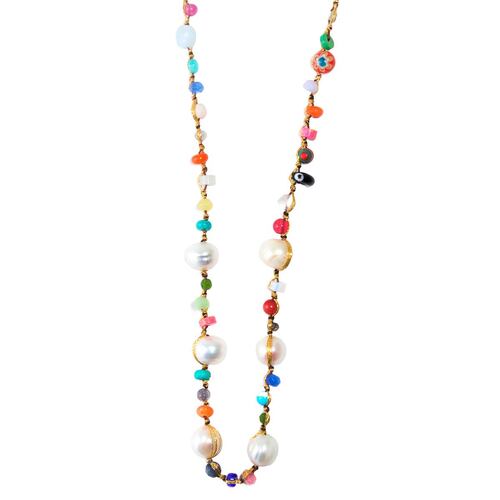 COLLAR BORDADO PIEDRA CON PERLAS.