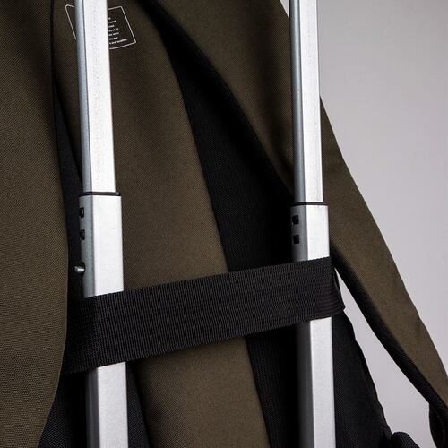 Backpack para laptop 15" Oliva  RE3 hecha con Material Reciclado