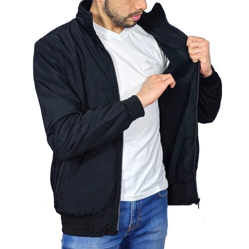 Chamarra U SPORT Negro Talla Mediana para Hombre