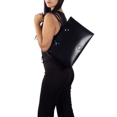 Bolso Satchel Cloe Color Negro para Mujer
