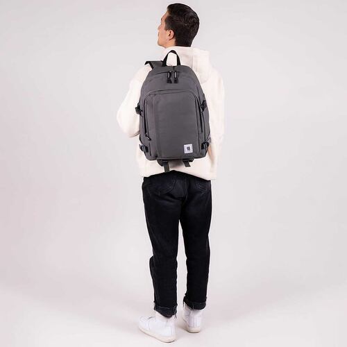 Mochila 1818 Wynn Grande con porta Laptop Gris CHENSON