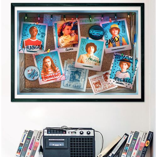 Rompecabezas Compacto Stranger Things Cartas 1000 piezas Clementoni