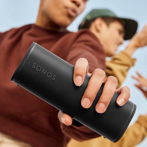 Bocina portátil inalámbrica Sonos Roam 2 Negra