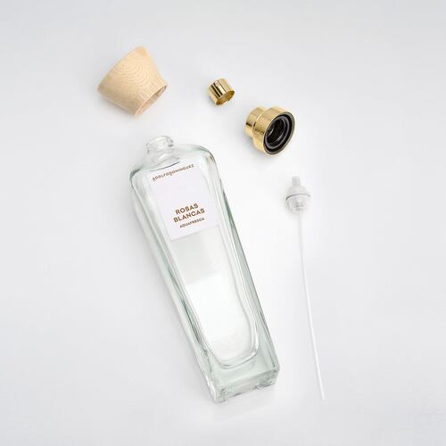 Adolfo Dominguez Agua Fresca Rosas Blancas Set para Dama Perfume EDT 120ml + Body Lotion 75ml