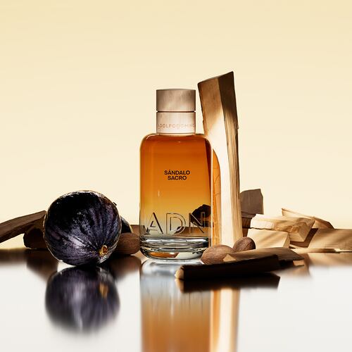 Fragancia Adolfo Dominguez ADN Sándalo Sacro Eau de Parfum 100 ml Unisex