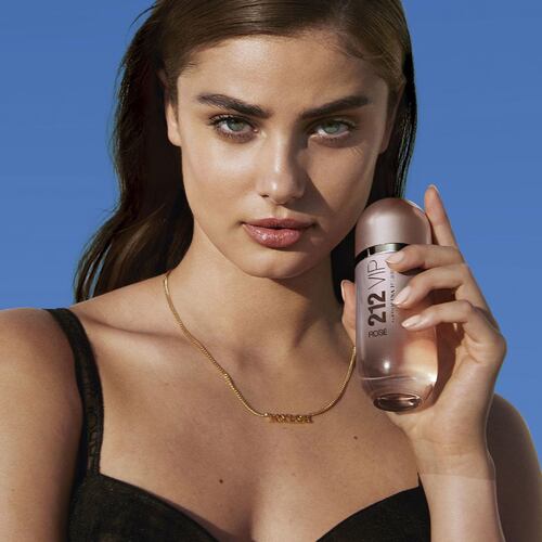 Carolina Herrera 212 Vip Rosé Set Para Dama Perfume EDP 80ml+ Body Lotion 100ml + Perfume de Bolsillo 10ml