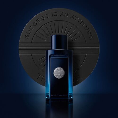 Set para Hombre Antonio Banderas The Icon Fragancia EDT 100ml + Desodorante 150ml