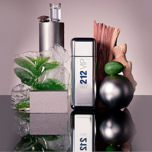 Fragancia Para Dama Set para caballero, Carolina Herrera, 212 VIP MEN EDT 100ML + Shower Gel 100ML