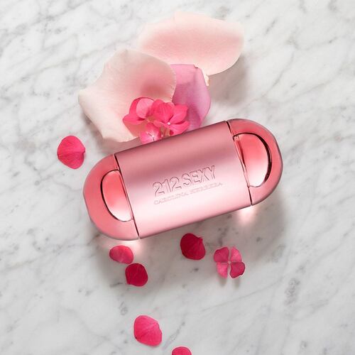 Fragancia Para Dama Set Carolina Herrera, 212 Sexy, EDP, 100ml + Body Lotion 100ml