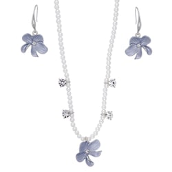 juego-de-arete-y-gargantilla-con-cadena-perlas-flor-con-esmalte-acabado-en-rodio-cherie