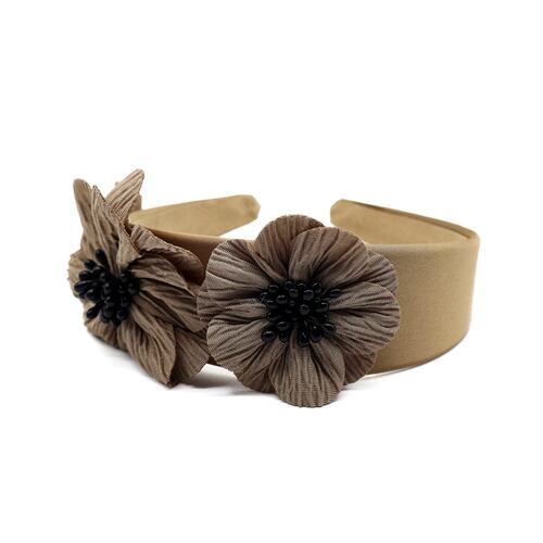 Diadema Ancha con Flores en Color Beige Pressume