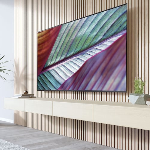 Pantalla LG de 75 Pulgadas 4K UHD 75UR7800PSB- Artículo de regalo en la compra de este producto: Horno de Microondas LG NeoChef EAN: 8806098562770