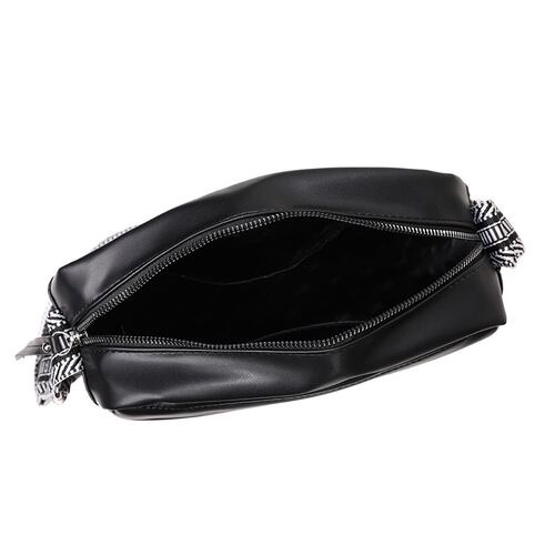 Bolsa estilo crossbody marca Lee color negro modelo A07708
