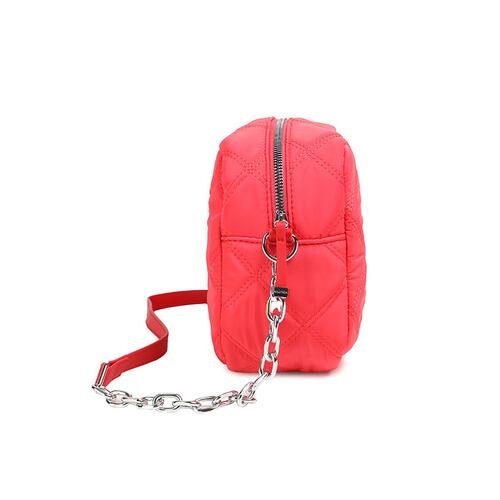Bolsa estilo Crossbody marca Náutica color Fucsia con cartera en contraste color marino modelo A10518