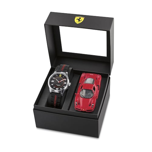 Set Reloj + Carrito Ferrari para niño 870043