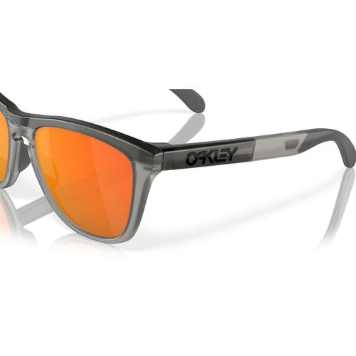 Lentes Solares Gris Mate Humo/Tinta Gris Oakley