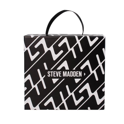 Box set plata marca Steve Madden detalle niveles