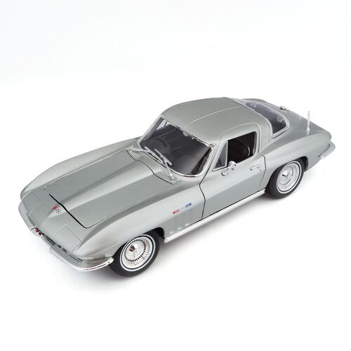 1:18 1965 Chevrolet Corvette