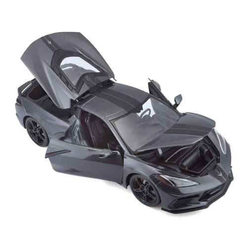 1:18 2020 Chevrolet Corvette Stingray Coupe Gris Metálico