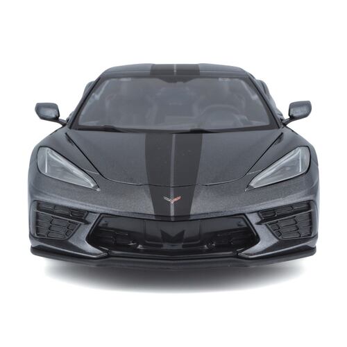 1:18 2020 Chevrolet Corvette Stingray Coupe Gris Metálico