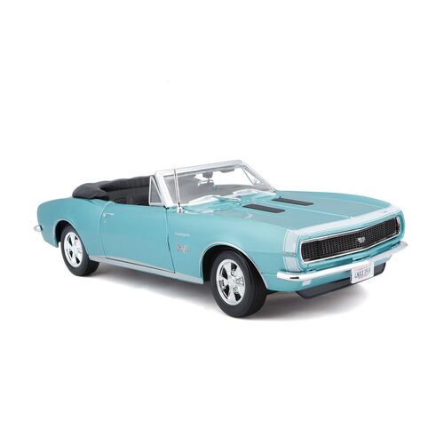 Vehículo a Escala 1:18 Chevrolet Camaro SS 396 de 1967 Convertible  MAISTO