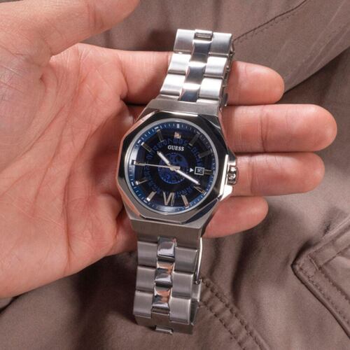 Reloj para caballero correa de acero inoxidable color plateado GW0573G1 Guess
