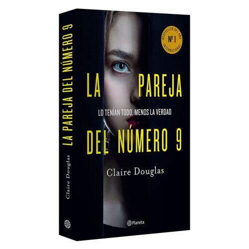 La pareja del número 9
