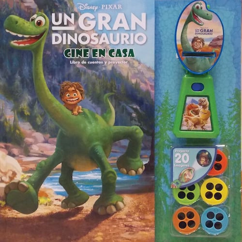 Cine en Casa Un Gran Dinosaurio