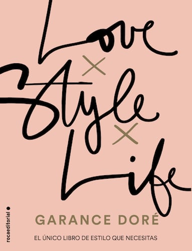 Love. Style. Life (Fixed Layout)