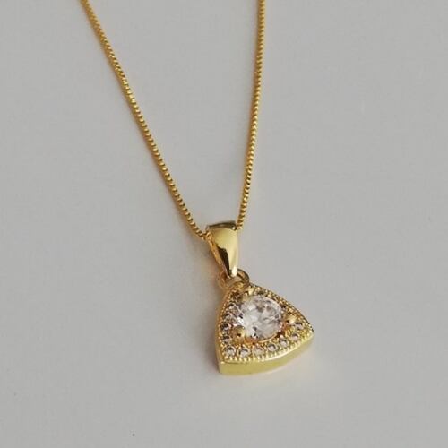 Collar Triángulo Transparente-Baño de oro 18K-Dorado