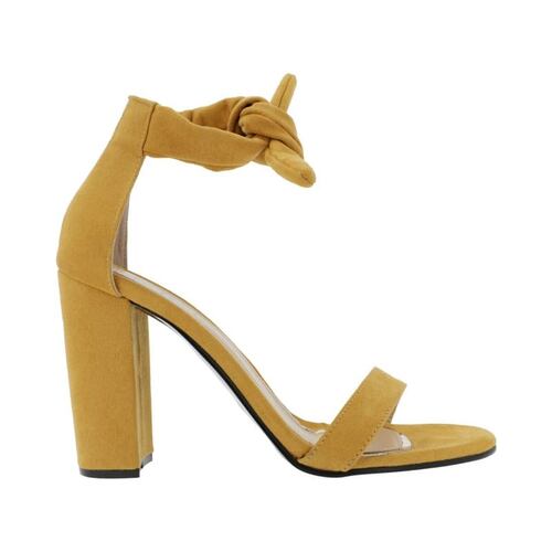Zapatilla Para Mujer Amarillo Con Aplicación Nudo En Látigo