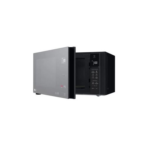 Horno microondas LG  NeoChef 1.5 pies negro con EasyClean y Smart Diagnosis 