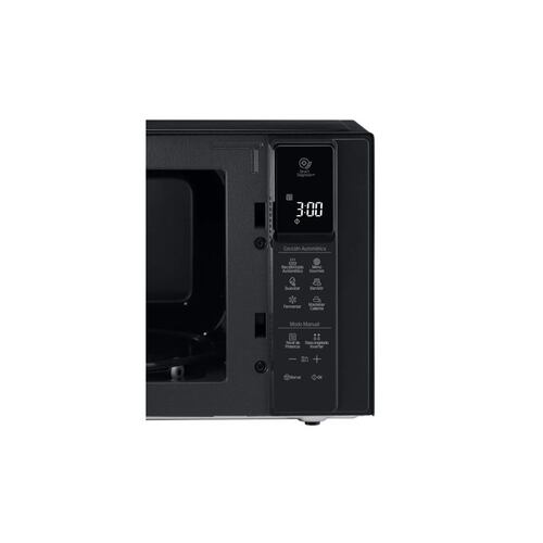 Horno microondas LG  NeoChef 1.5 pies negro con EasyClean y Smart Diagnosis 