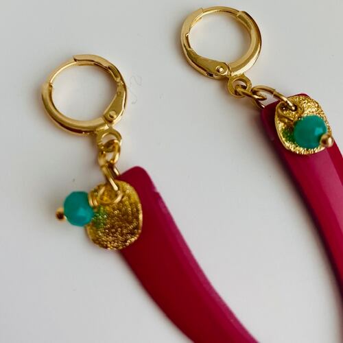Aretes con Diente Rosa Pink- Baño de oro 18K