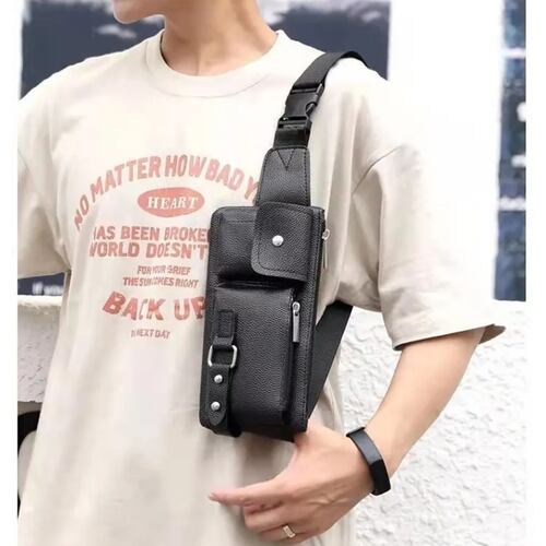 Cangurera Impermeable Mochila Riñonera Casual Vinipiel Multiusos NEGRO