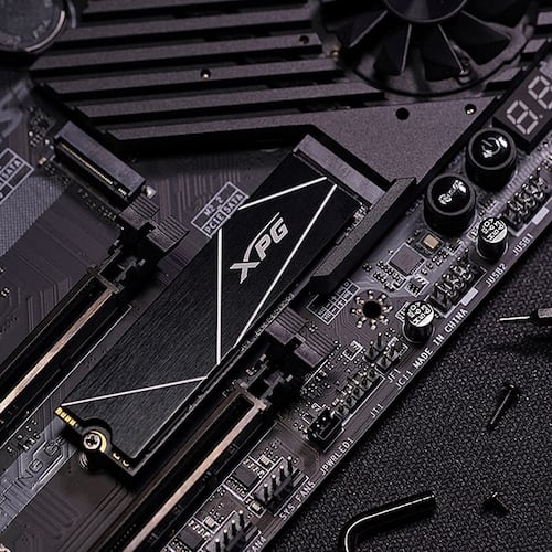 M.2 2280 SSD 2TB ADATA XPG GAMMIX S70 BLADE AGAMMIXS70B-2T-CS.