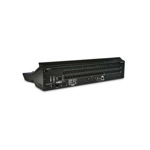 MEZCLADORA DIGITAL ALLEN & HEATH SQ-7 DE 48 CANALES CON 32 PREAMPLIFICADORES INTEGRADOS.